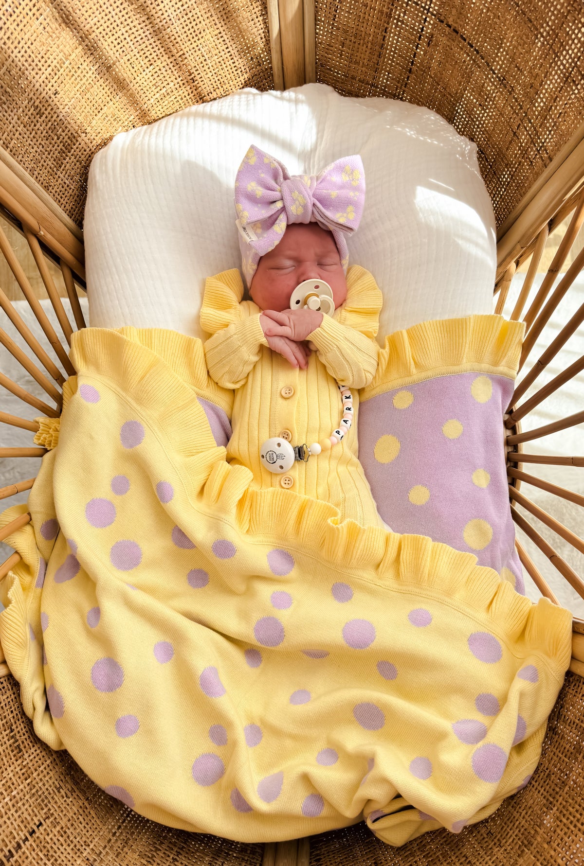 PIPPA FRILL REVERSIBLE BLANKET
