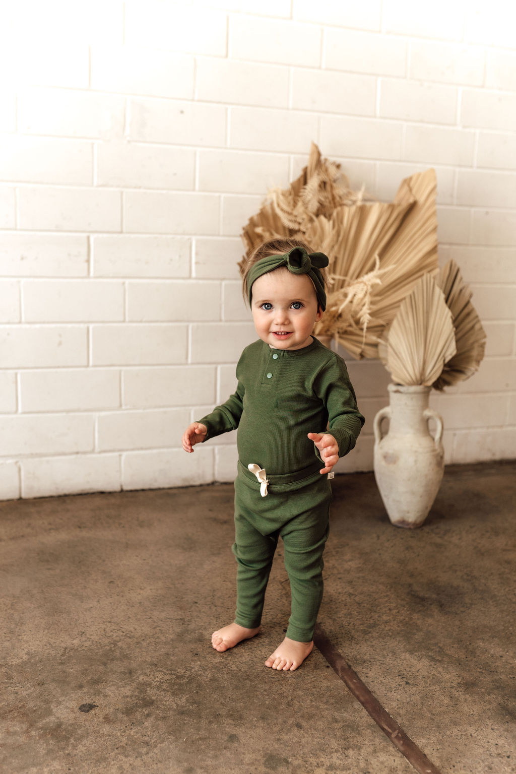 Olive Ribbed Topknot