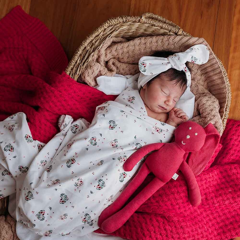 Hibiscus Diamond Knit Organic Baby Blanket