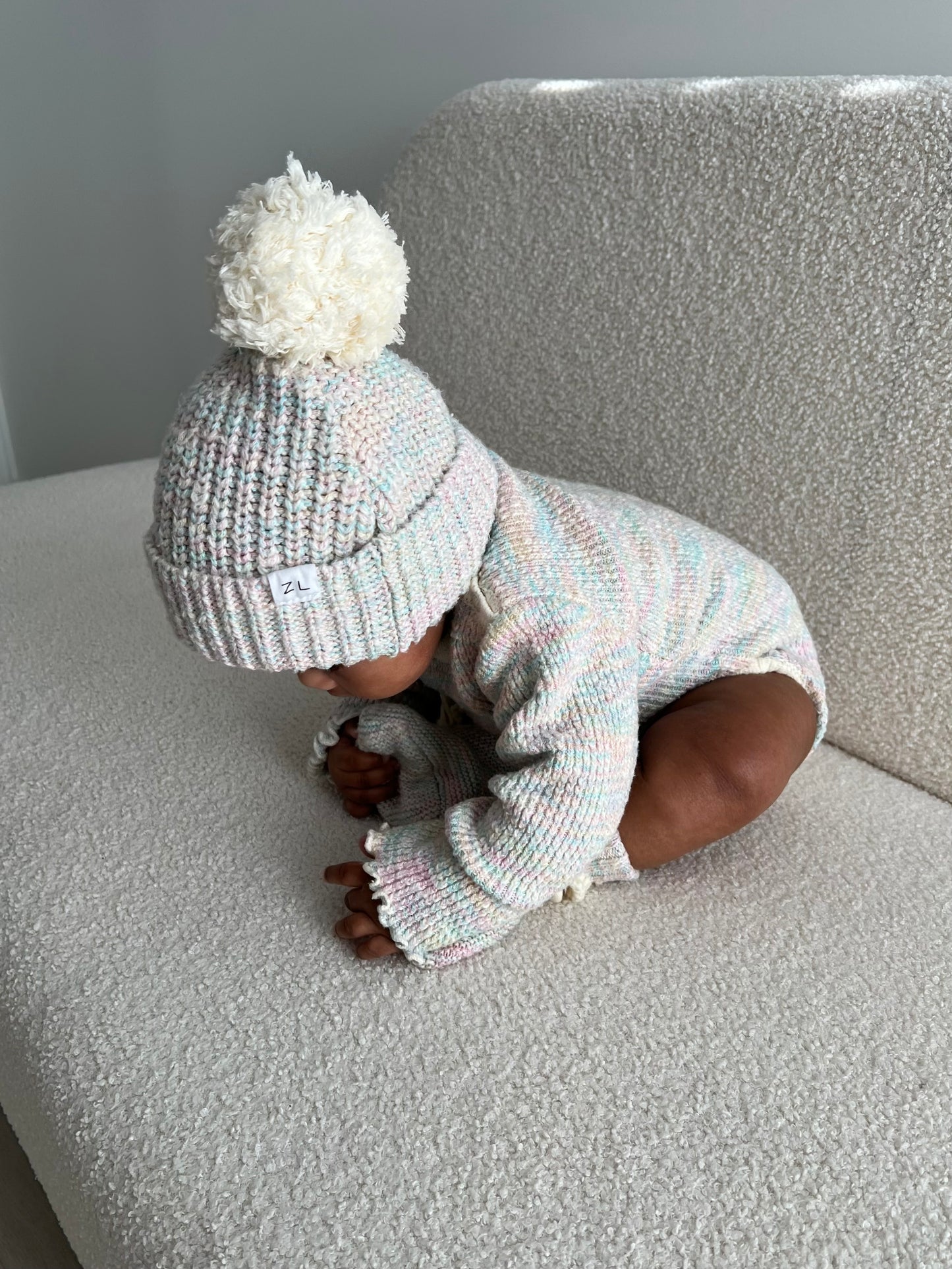 (Size 3-12M) BEANIE | SUPER CHUNKY | SPRINKLE