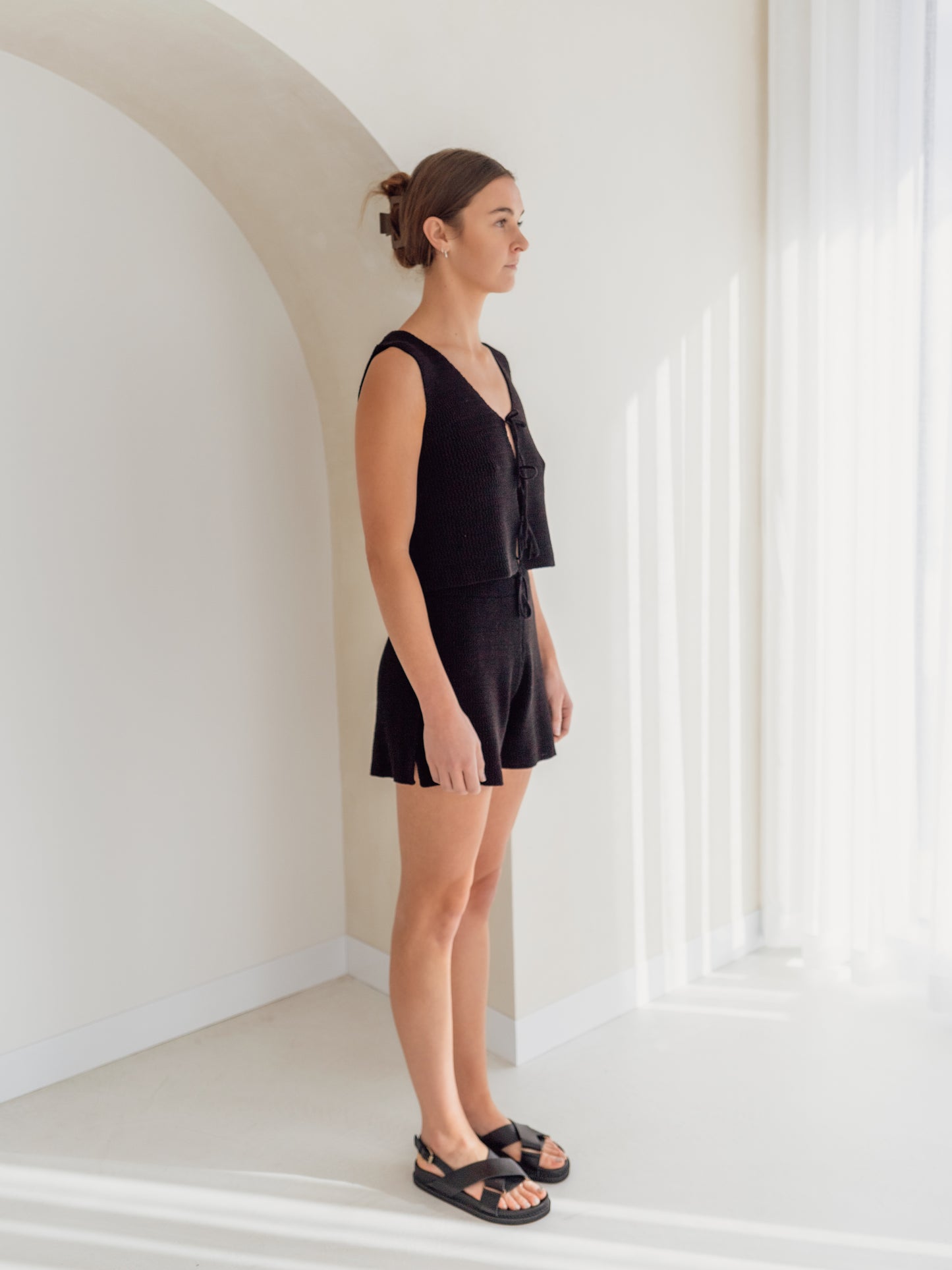 (Size L) KNIT SINGLET | ONYX (WOMEN'S)